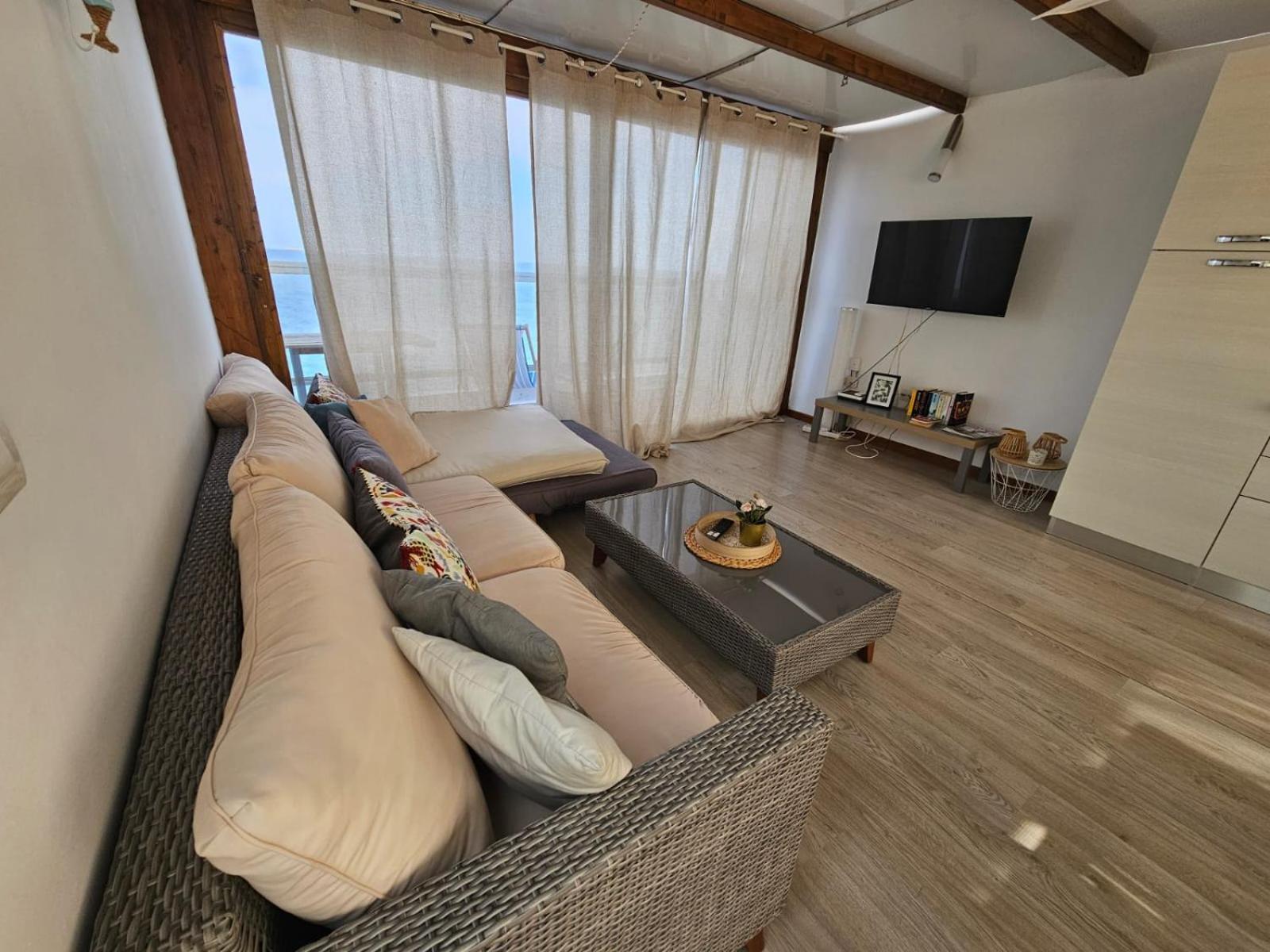 Eros Oceanview Attic Lägenhet Santa Cruz de Tenerife Exteriör bild